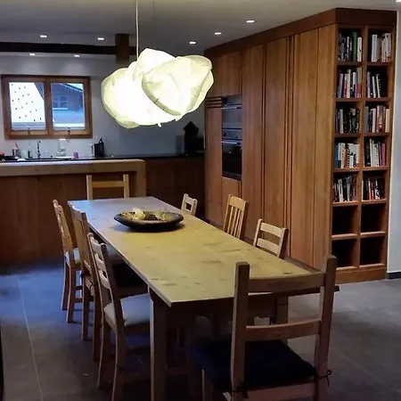 Gstaad Perfect Winter Luxury Flat With Great Views דירה זאנן