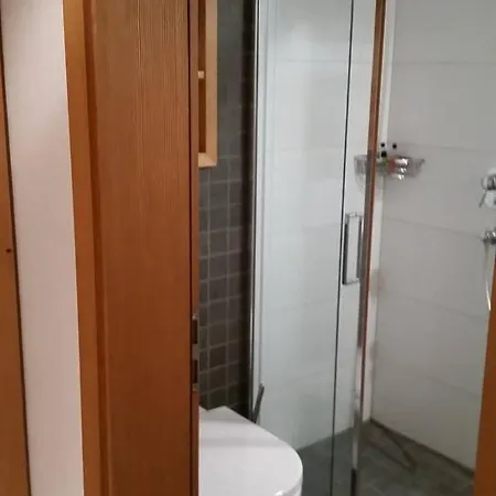Gstaad Perfect Winter Luxury Flat With Great Views דירה זאנן