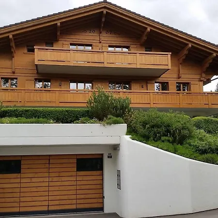 Апартаменты Gstaad Perfect Winter Luxury Flat With Great Views *